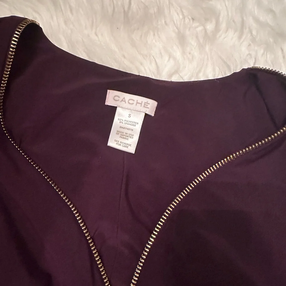 Cache Dress - Picture 2 of 6